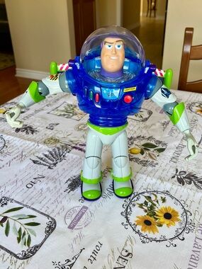 1996 Rare Pixar Blue Talking Buzz Lightyear Interstellar Working 12” Figure